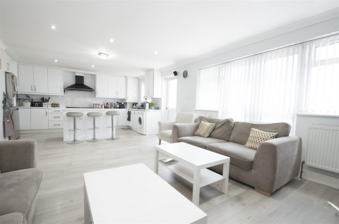 View Full Details for London Road, Slough