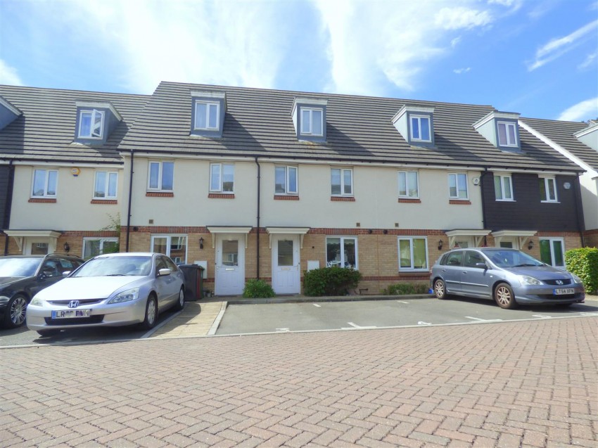 Images for Thornhill Court, Maplin Park, Langley