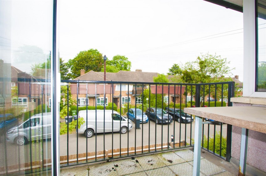 Images for Morrice Close, Langley