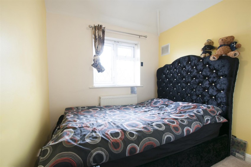 Images for Meadfield Avenue, Langley