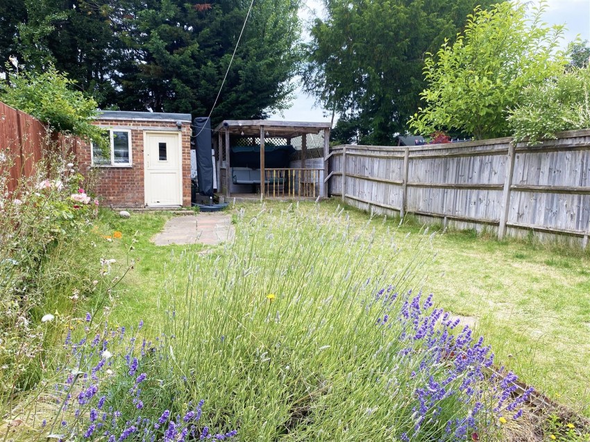 Images for Meadfield Avenue, Langley