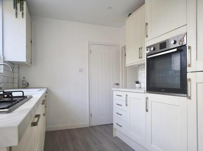 Images for Reddington Drive, Langley