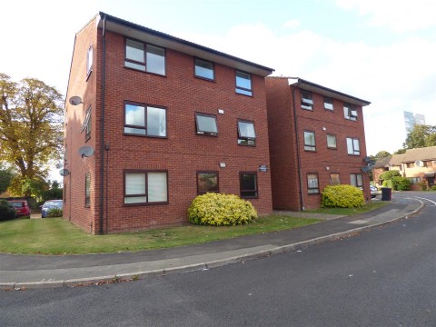 View Full Details for Kimberley Close, Slough, Berkshire