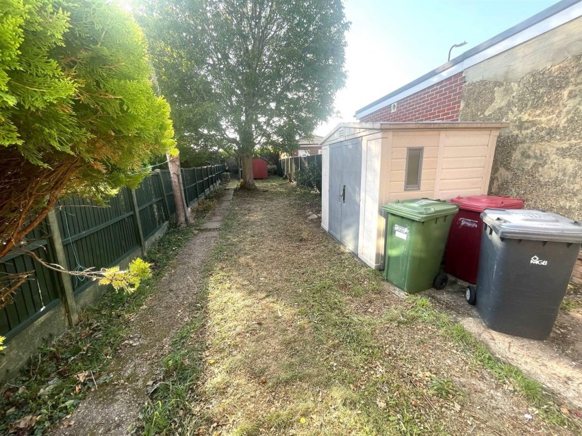 Images for St Johns Road, Slough, Berkshire