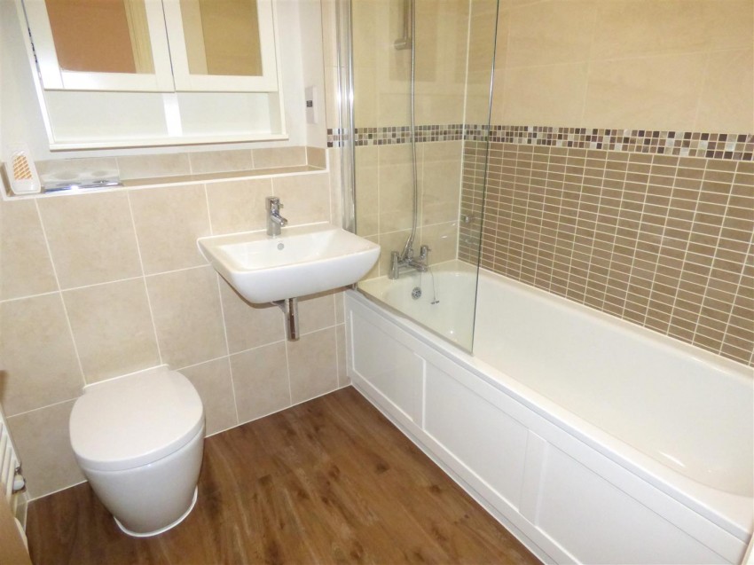 Images for Foxherne, Langley, Berkshire