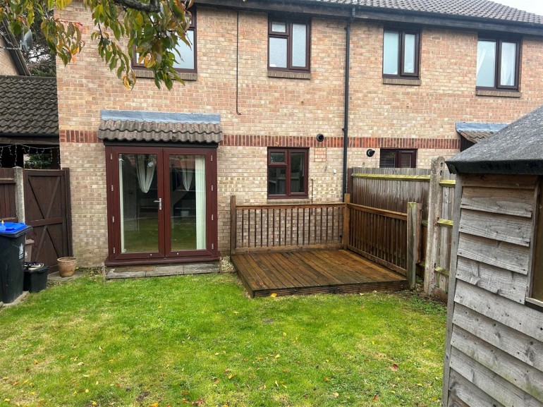 Bates Close, George Green