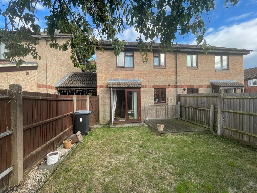 Images for Bates Close, George Green