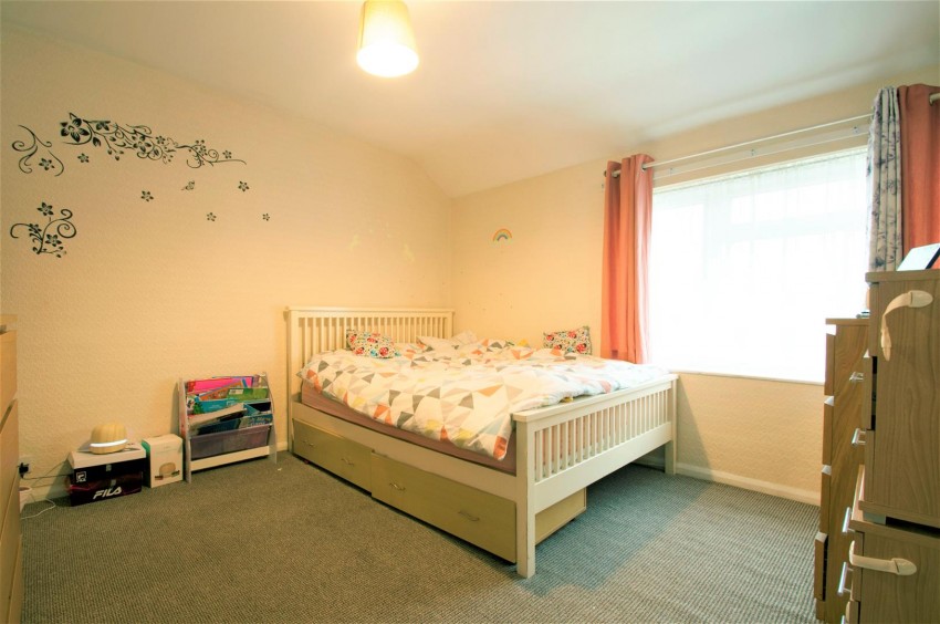 Images for Ripley Close, Langley, Berkshire