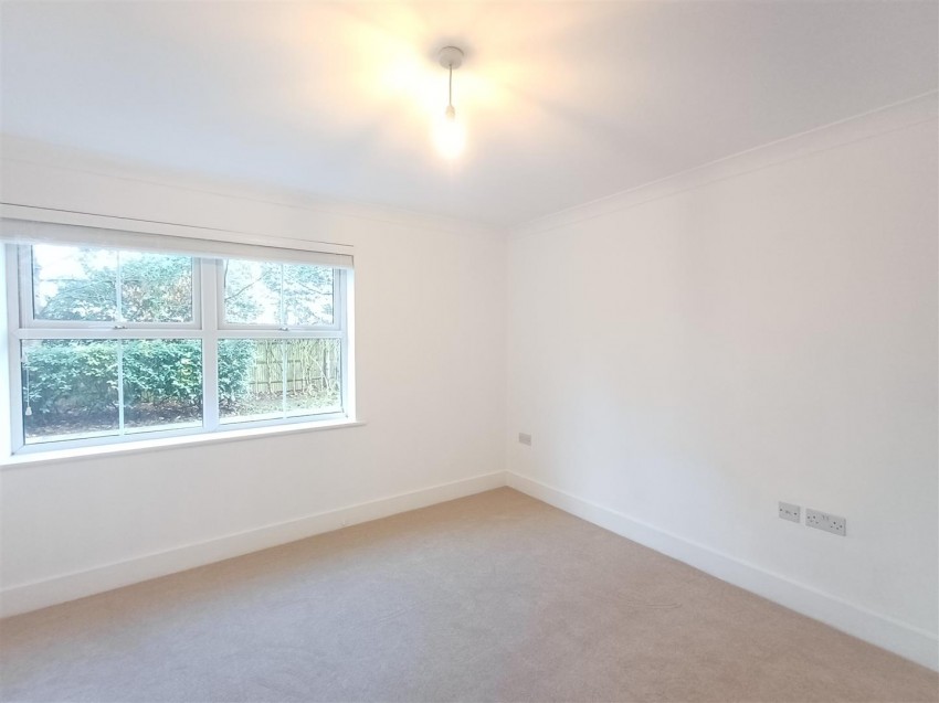 Images for Tobermory Close, Langley