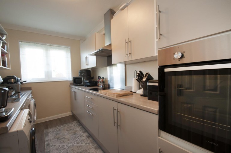 Tithe Court, Langley