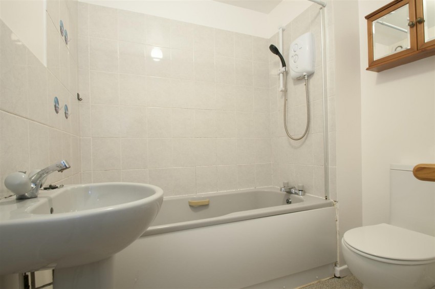 Images for Maplin Park, Slough