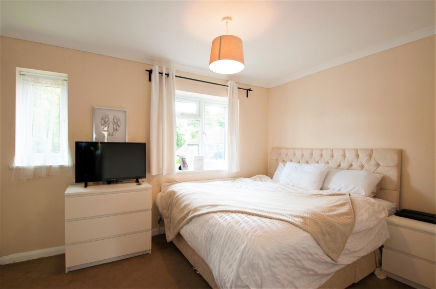 Images for Roycroft Lane, Finchampstead, Wokingham