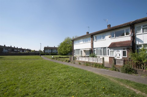View Full Details for Humber Way, Langley, Berkshire