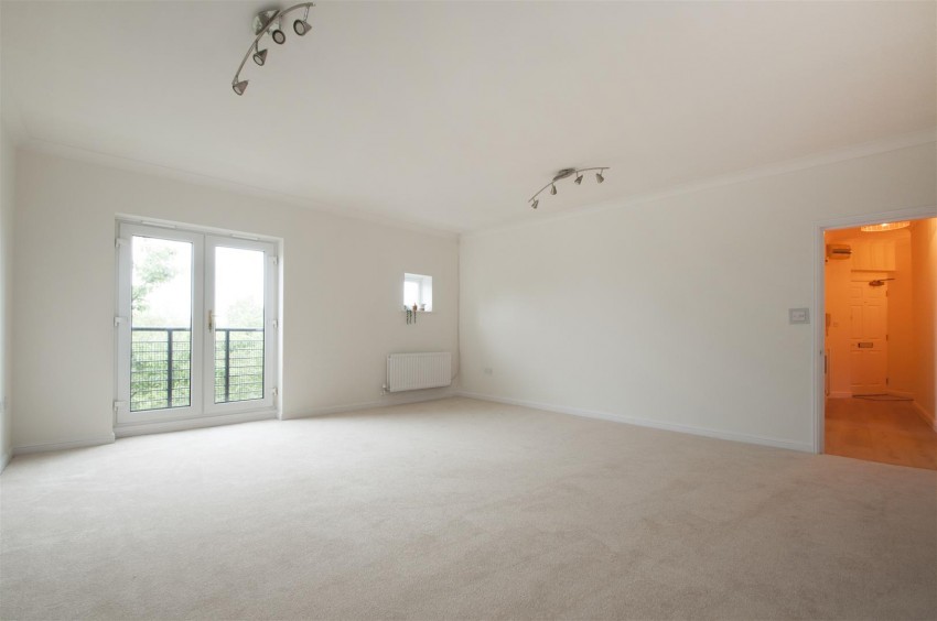 Images for Grasholm Way, Langley, Berkshire