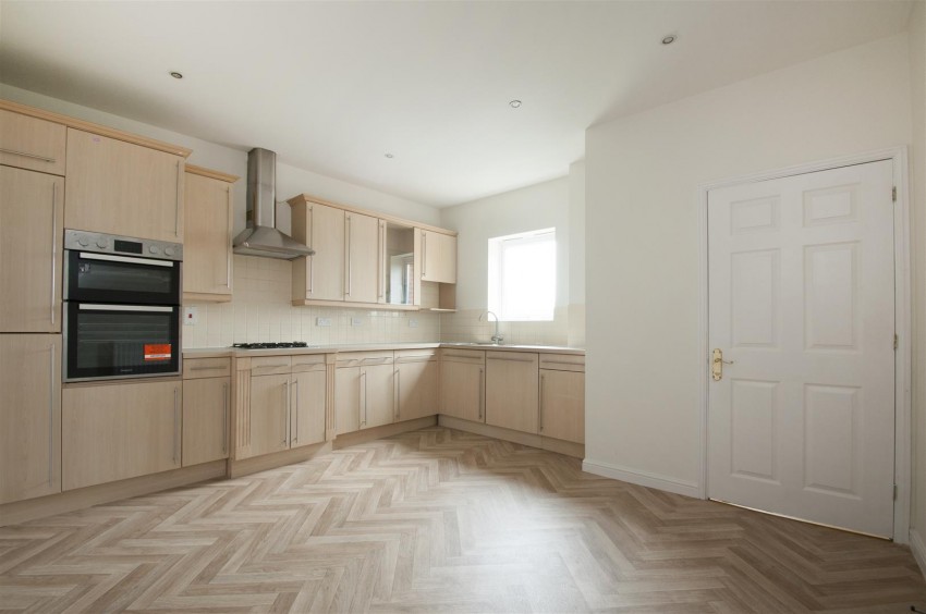 Images for Grasholm Way, Langley, Berkshire