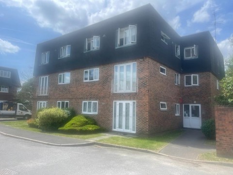 View Full Details for Skerries Court, Langley, Berkshire